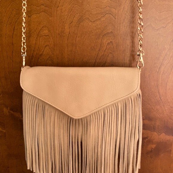 MODE LUXE NWOT Faux Leather Crossbody/Clutch in Taupe Color Excellent Condition - Picture 7 of 11